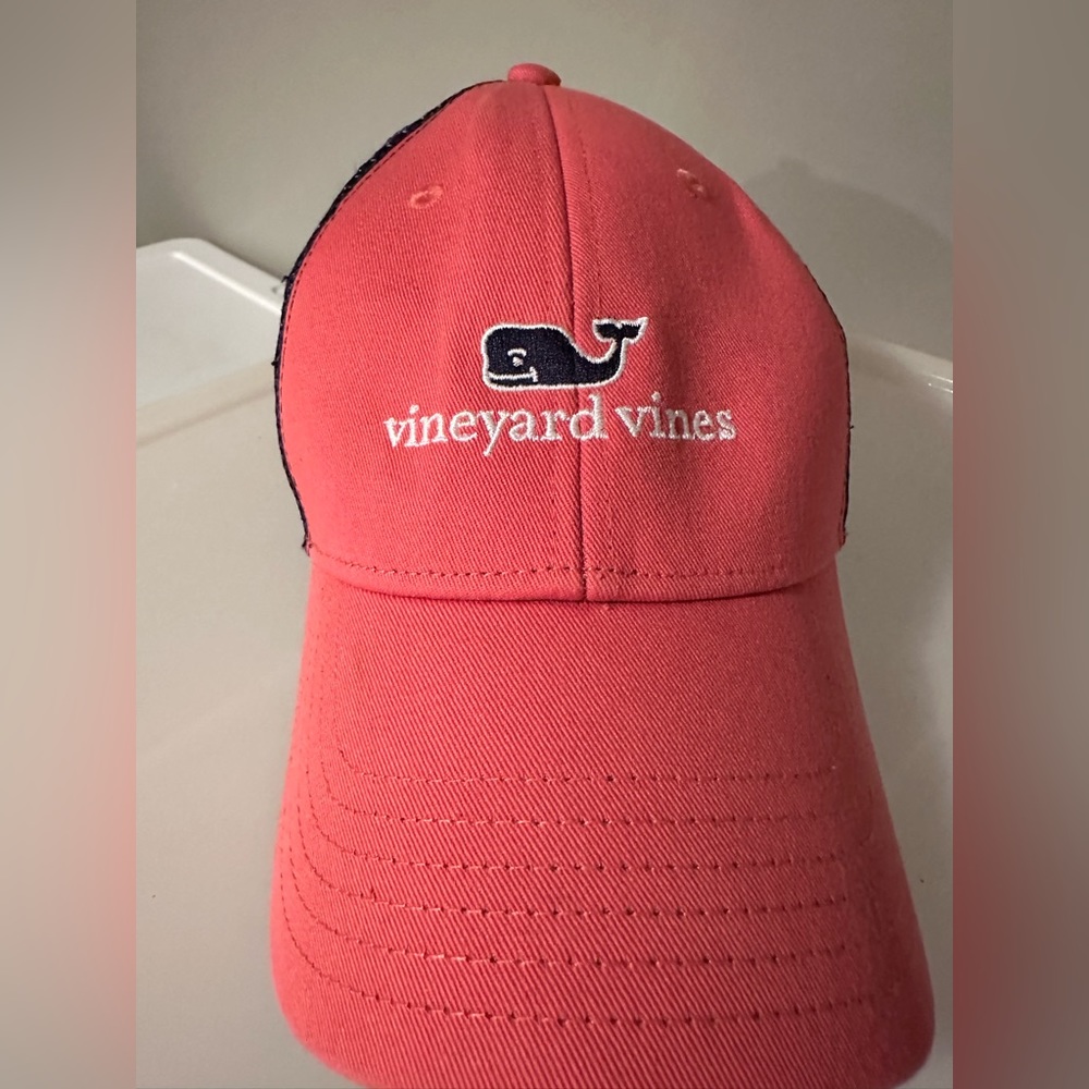 Vineyard Vines Trucker Hat Cap Mesh Patch Strapback Adult Size Pink